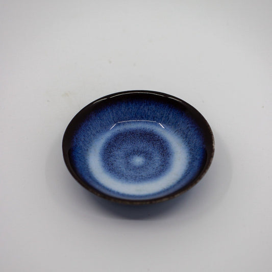 Gunnar Nylund for Rorstrand Sweden miniature bowl blue haresfur glaze.